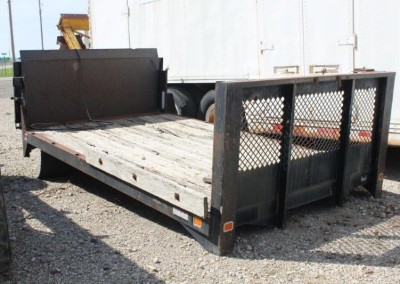 Dully Truck Bed with Tommy Lift Gate